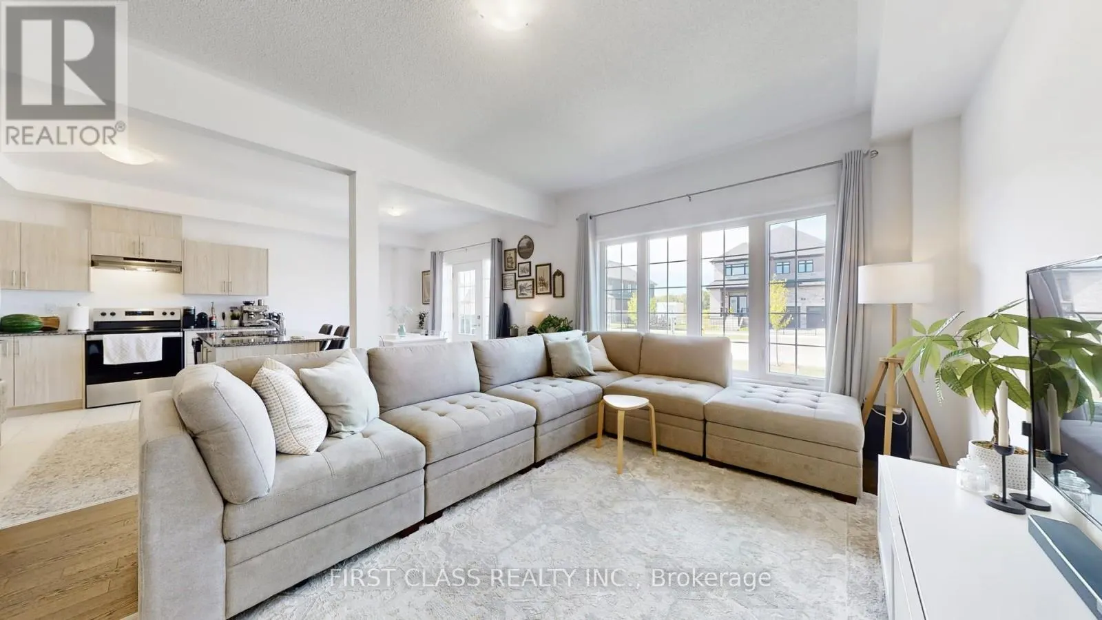 5 HARVEST CRESCENT