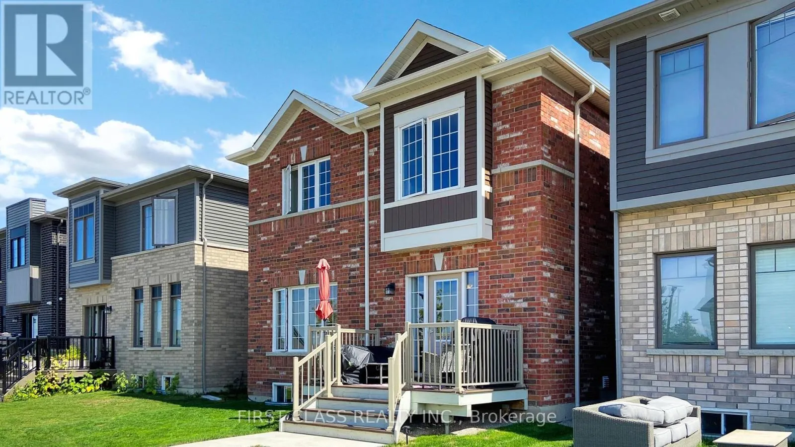 5 HARVEST CRESCENT