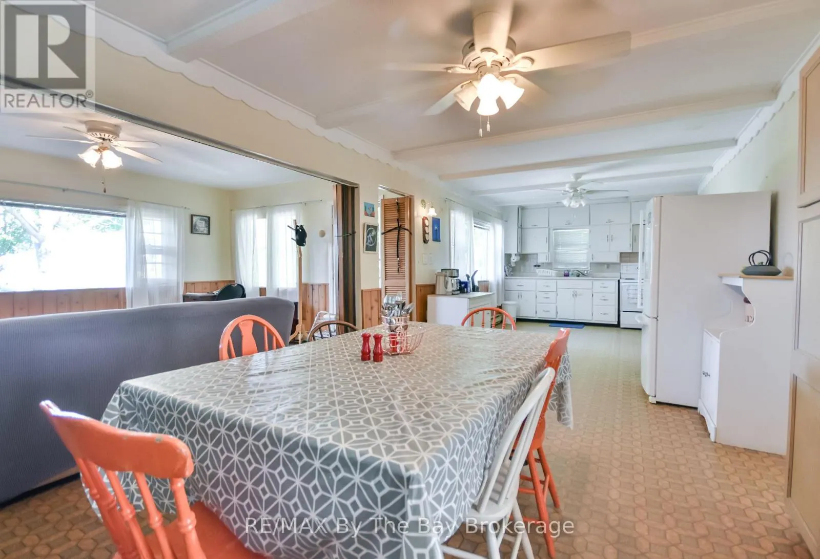 762 EASTDALE DRIVE