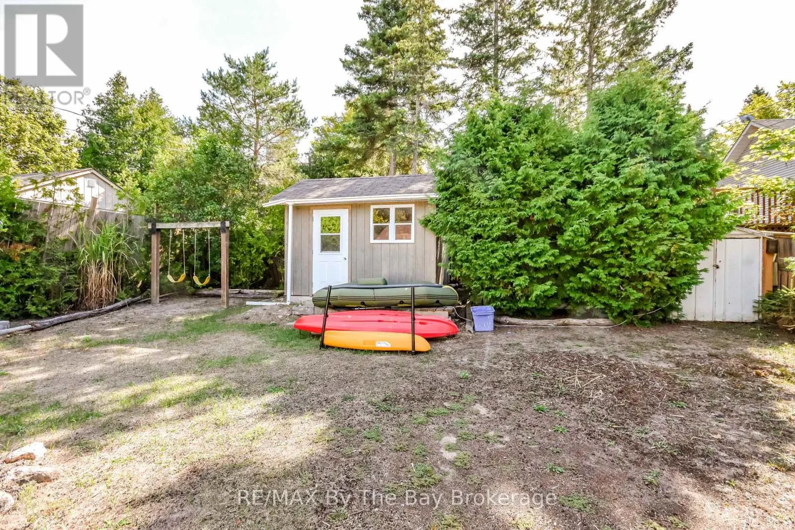 762 EASTDALE DRIVE
