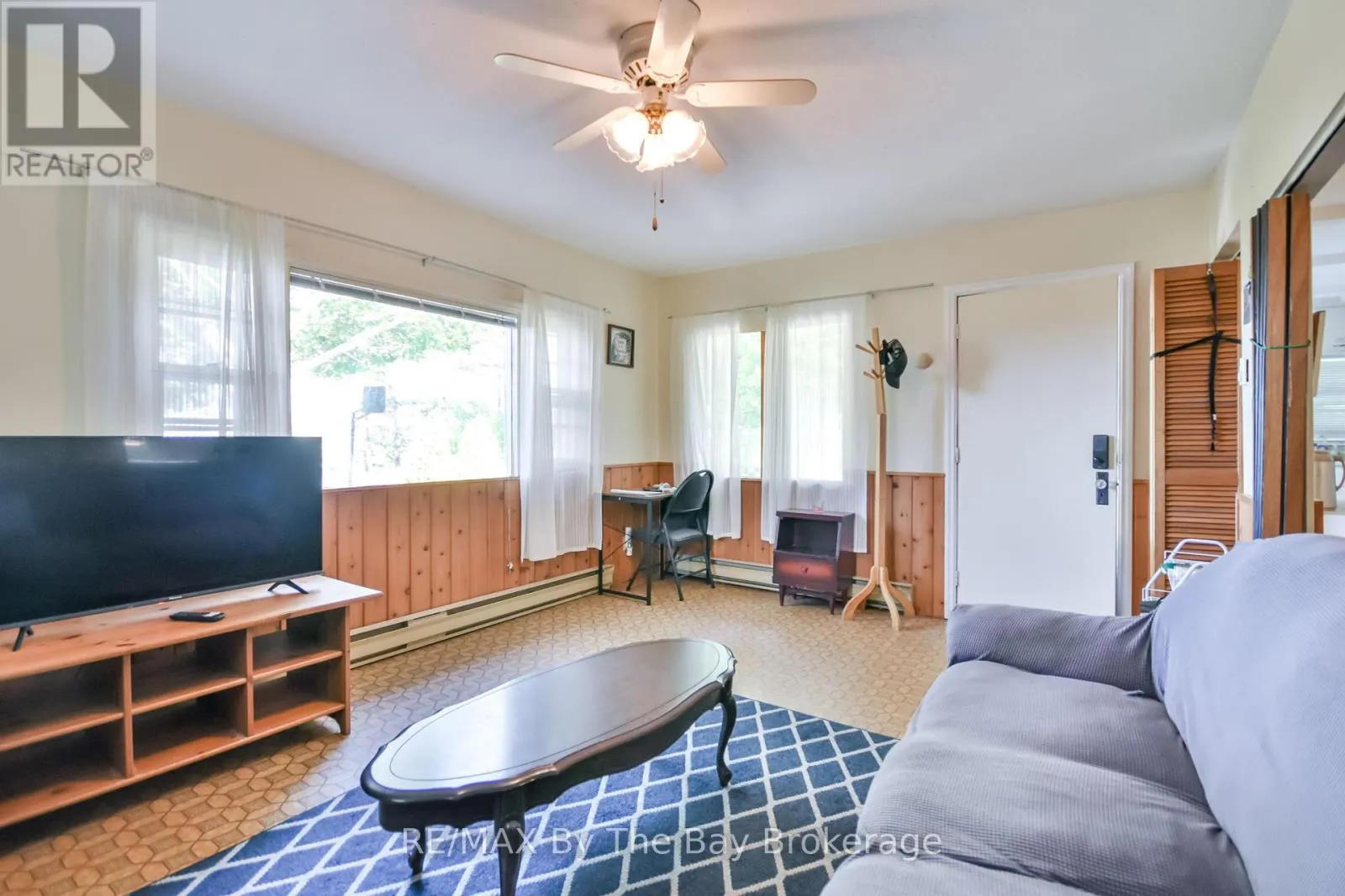 762 EASTDALE DRIVE