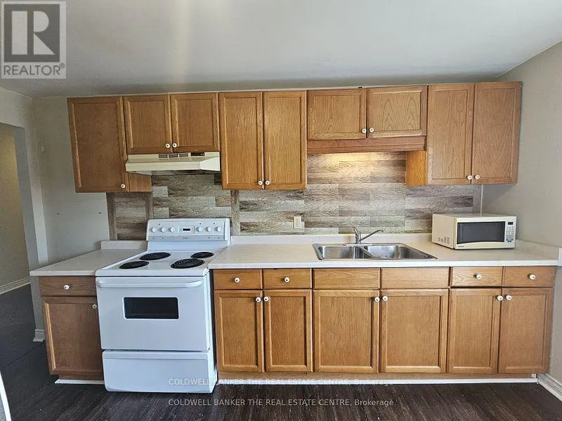 NORTH - 4570 PENETANGUISHENE ROAD