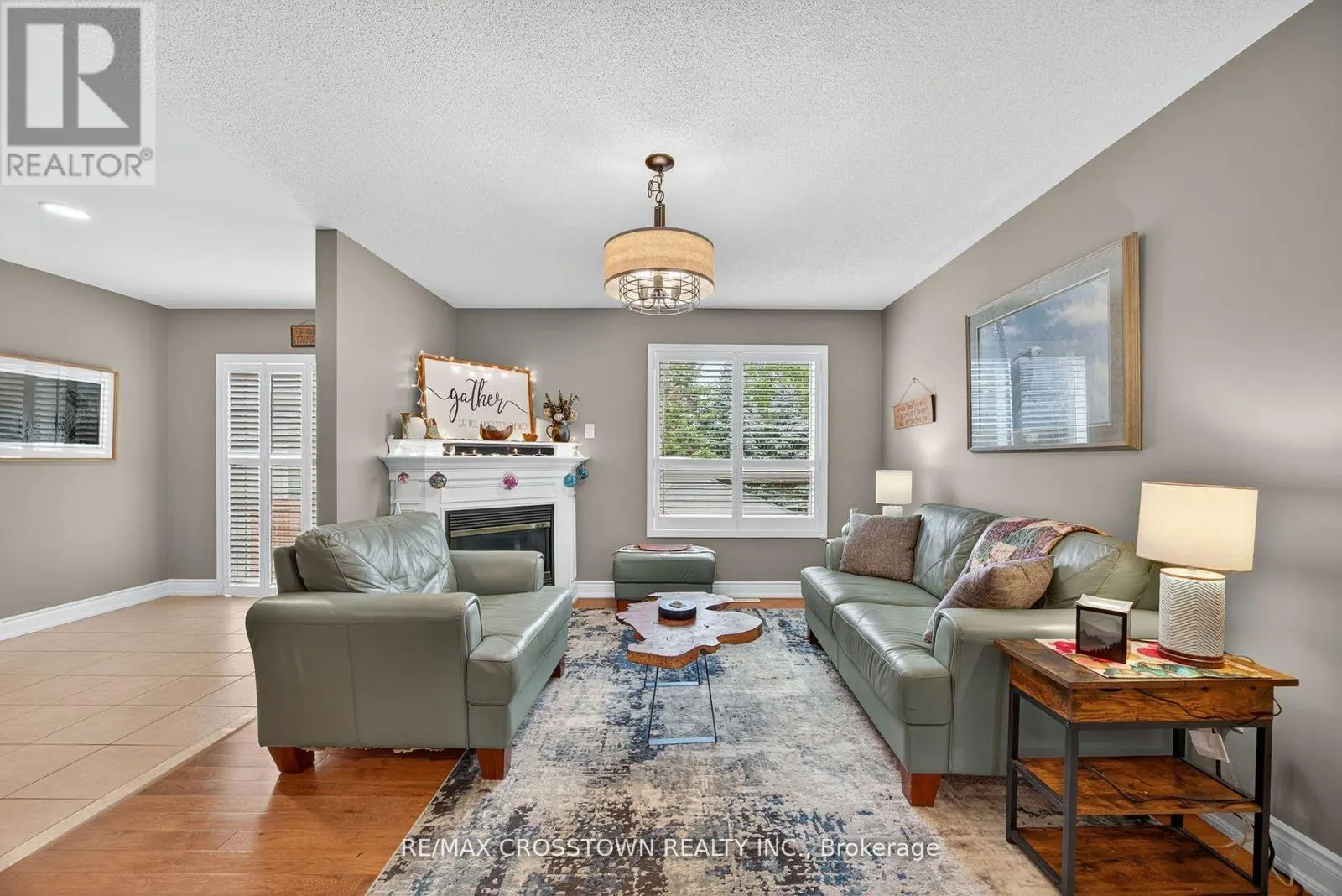 11 NORTHWOOD DRIVE