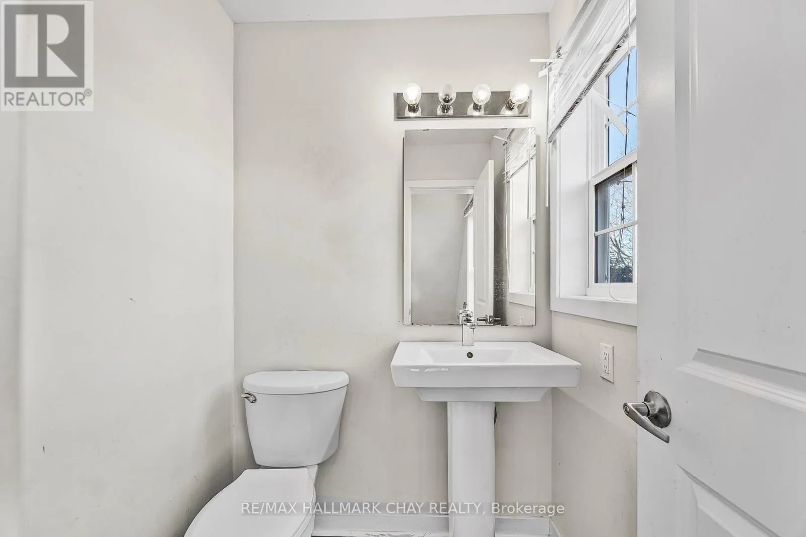 24 - 91 COUGHLIN ROAD