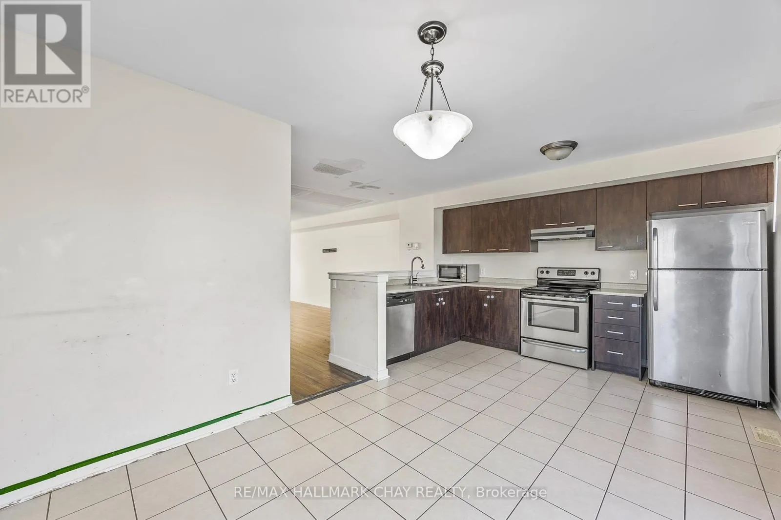 24 - 91 COUGHLIN ROAD