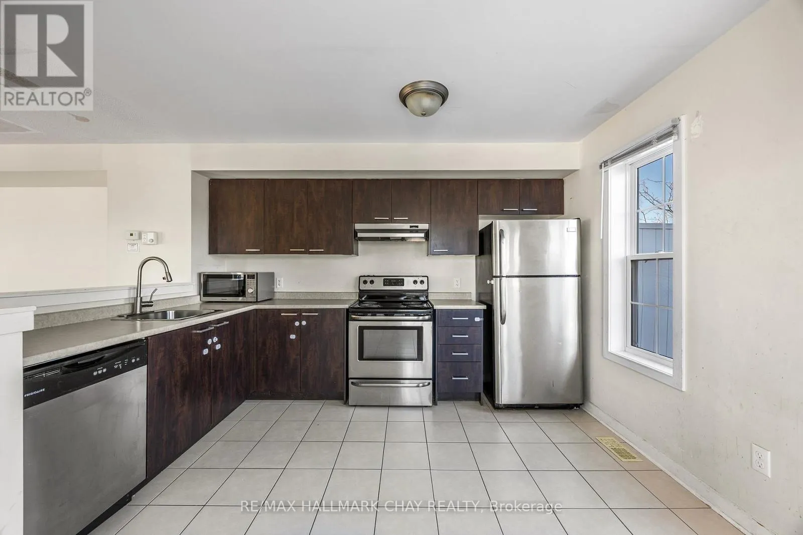 24 - 91 COUGHLIN ROAD