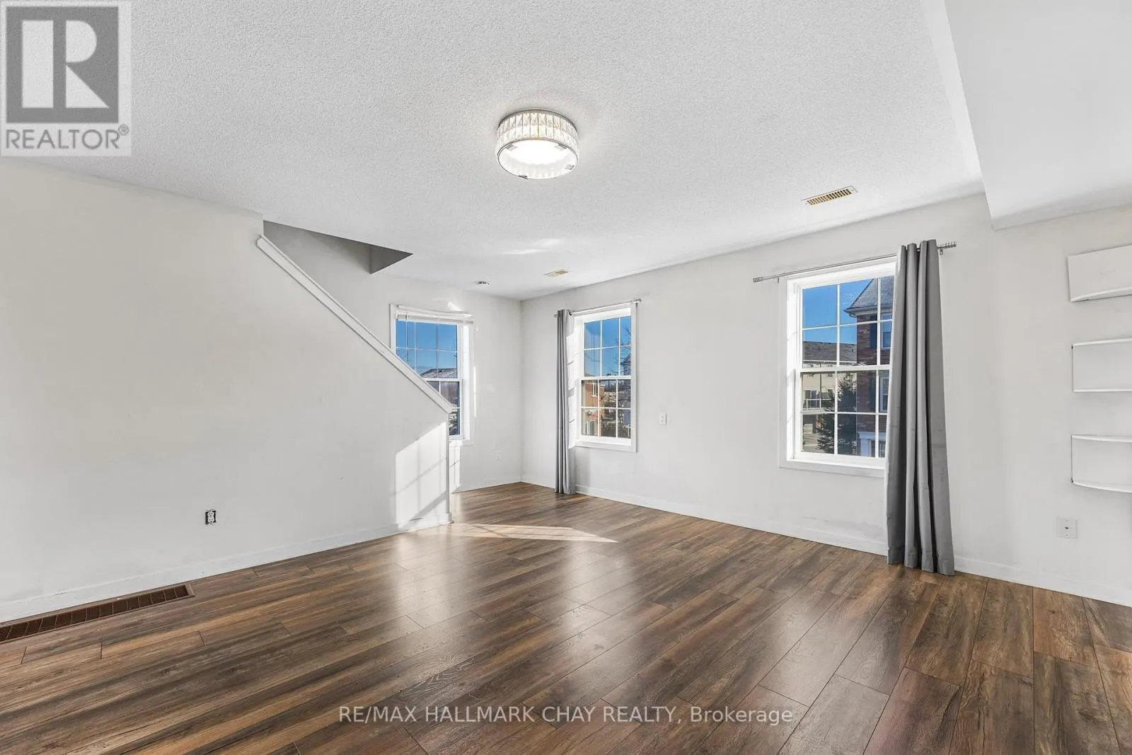 24 - 91 COUGHLIN ROAD