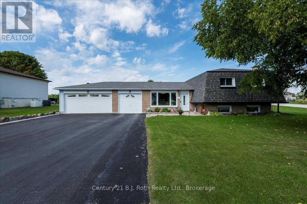 14 MEADOWS LANE