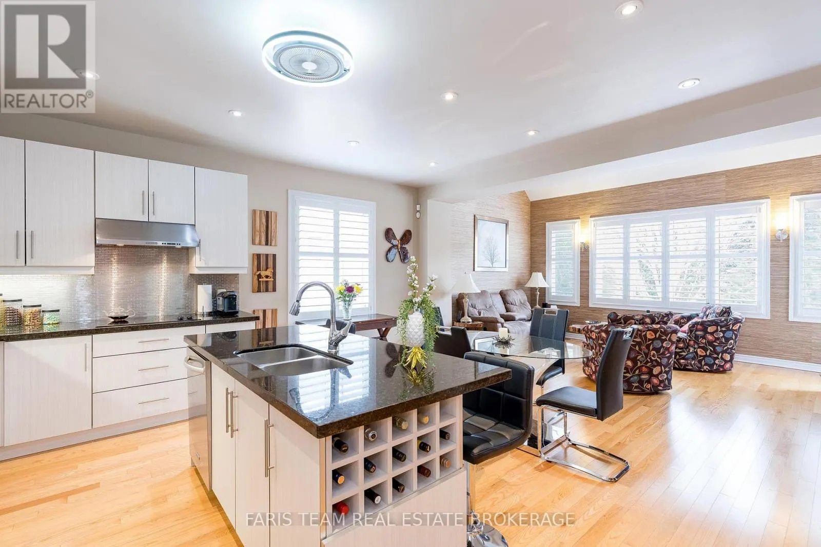 17 WATERVIEW ROAD
