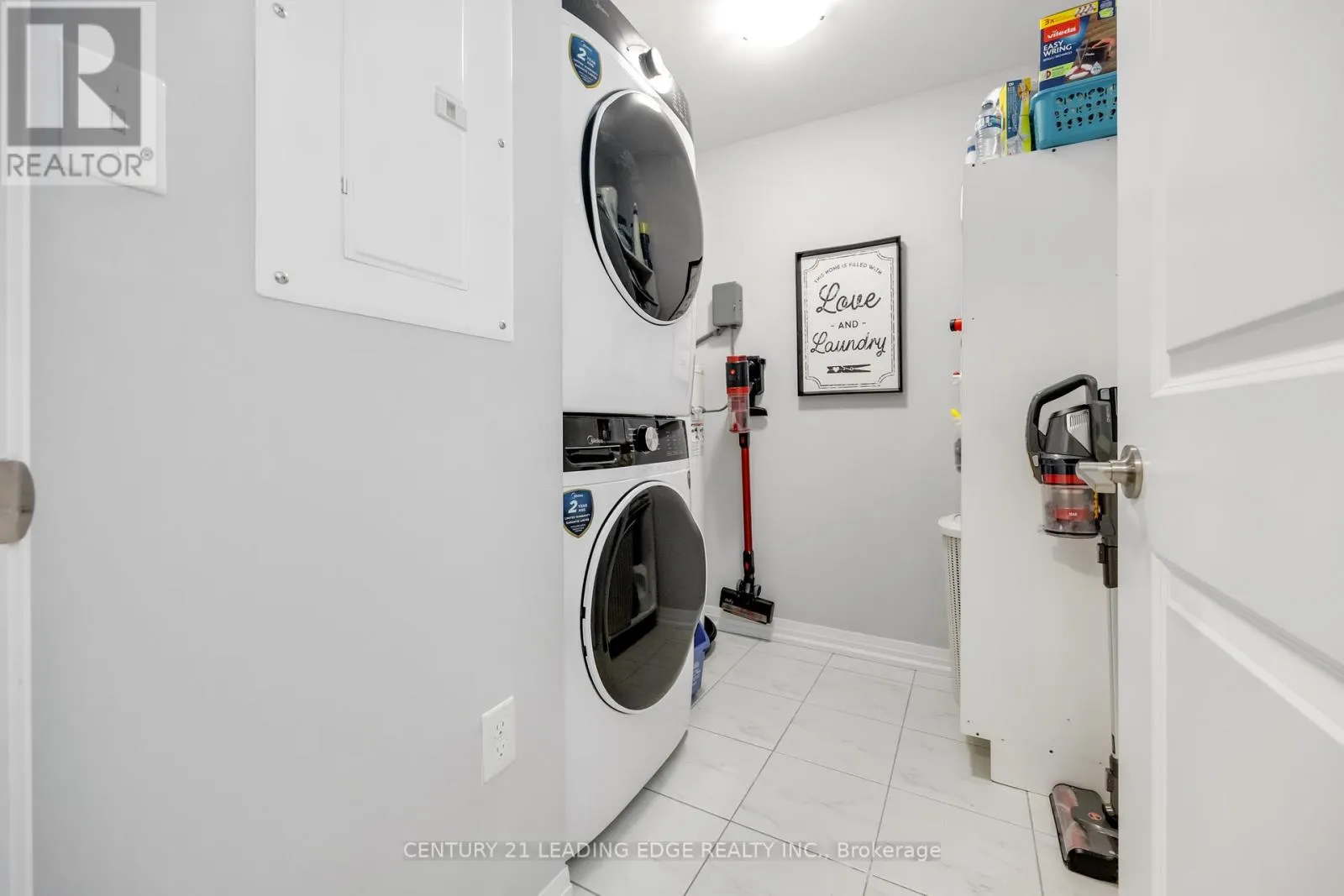 209 - 300 ESSA RD