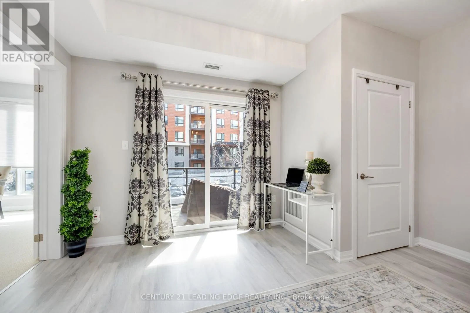 209 - 300 ESSA RD