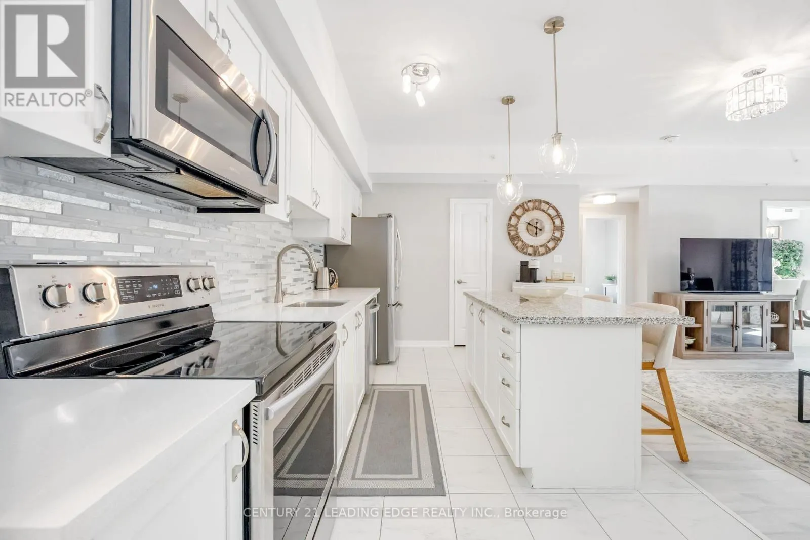 209 - 300 ESSA RD
