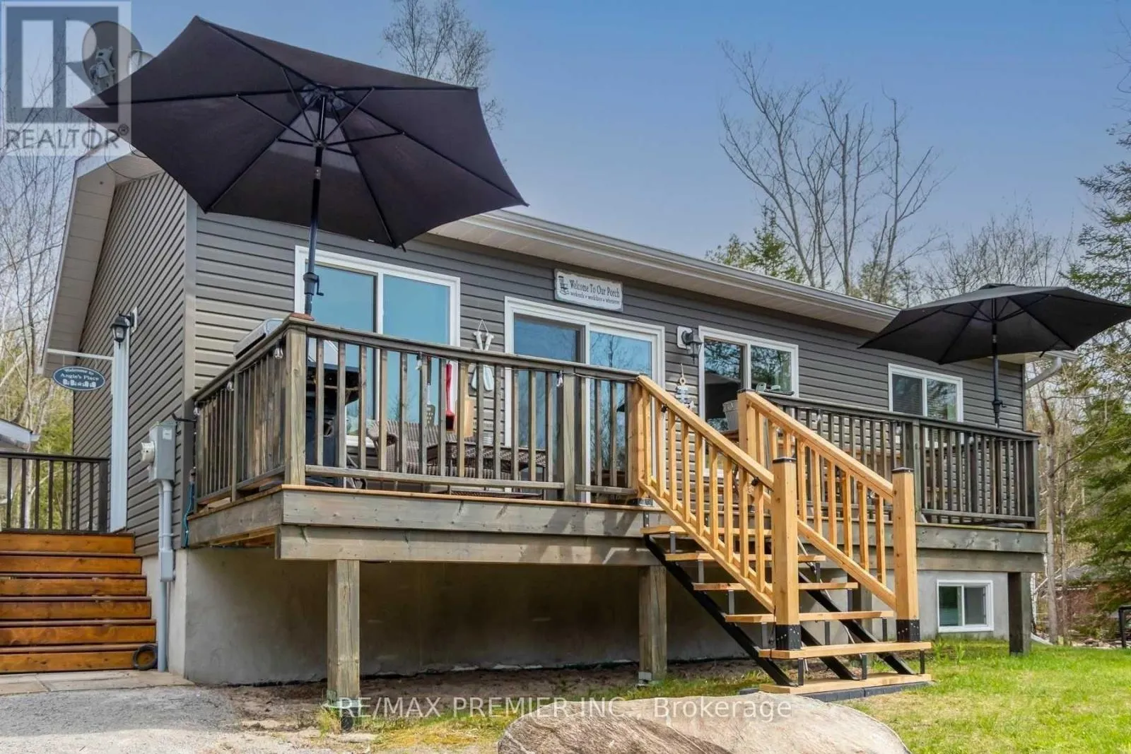 2288 CHAMPLAIN ROAD