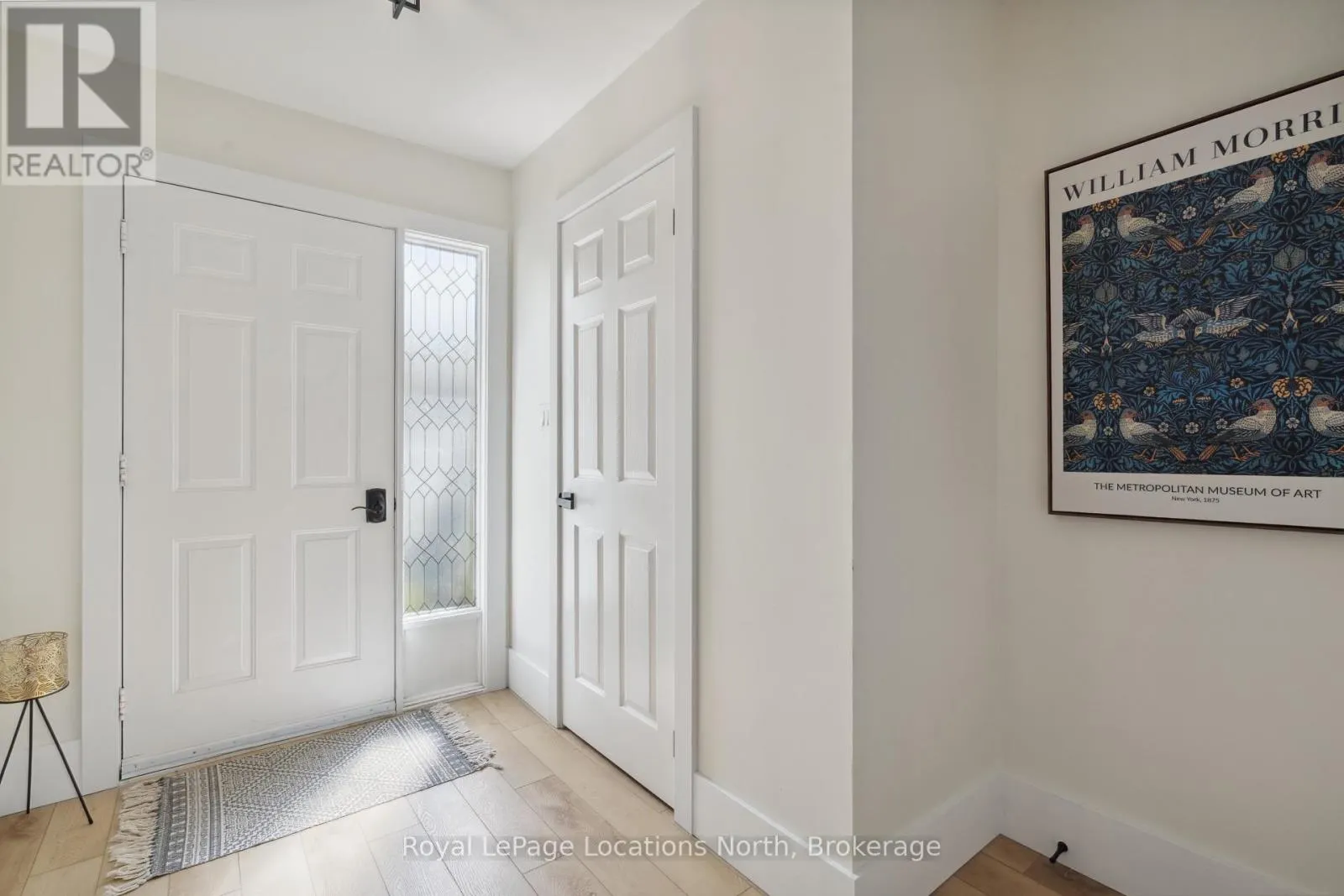 16 - 15 WATTS CRESCENT, #16