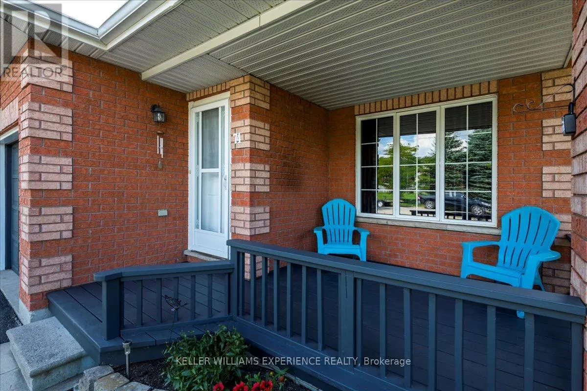 74 SUNDEW DRIVE