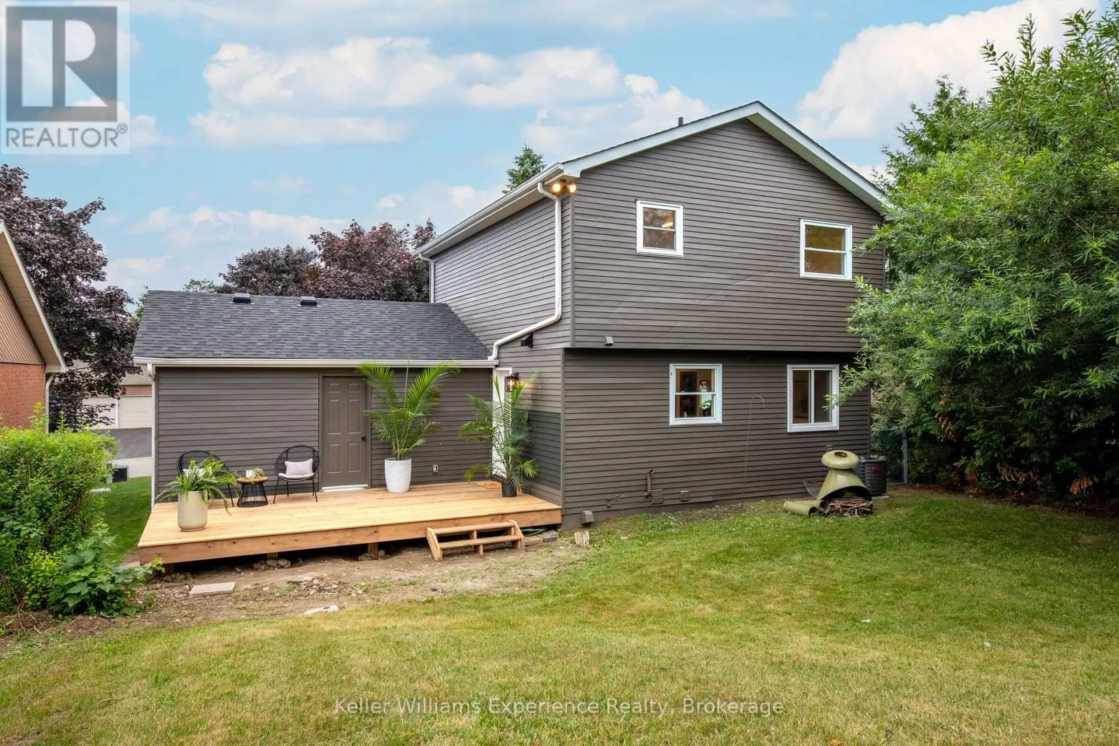 14 MARIPOSA DRIVE