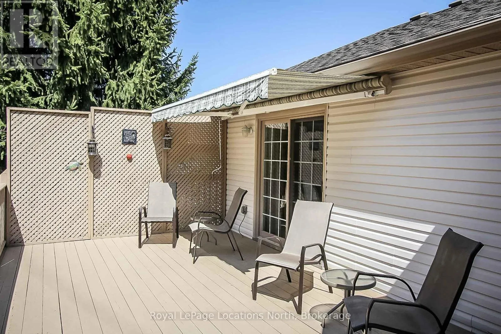 160 FERNBROOK DRIVE