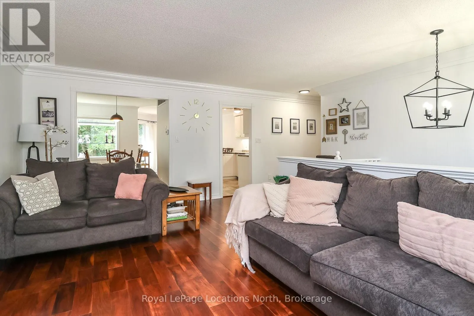 160 FERNBROOK DRIVE