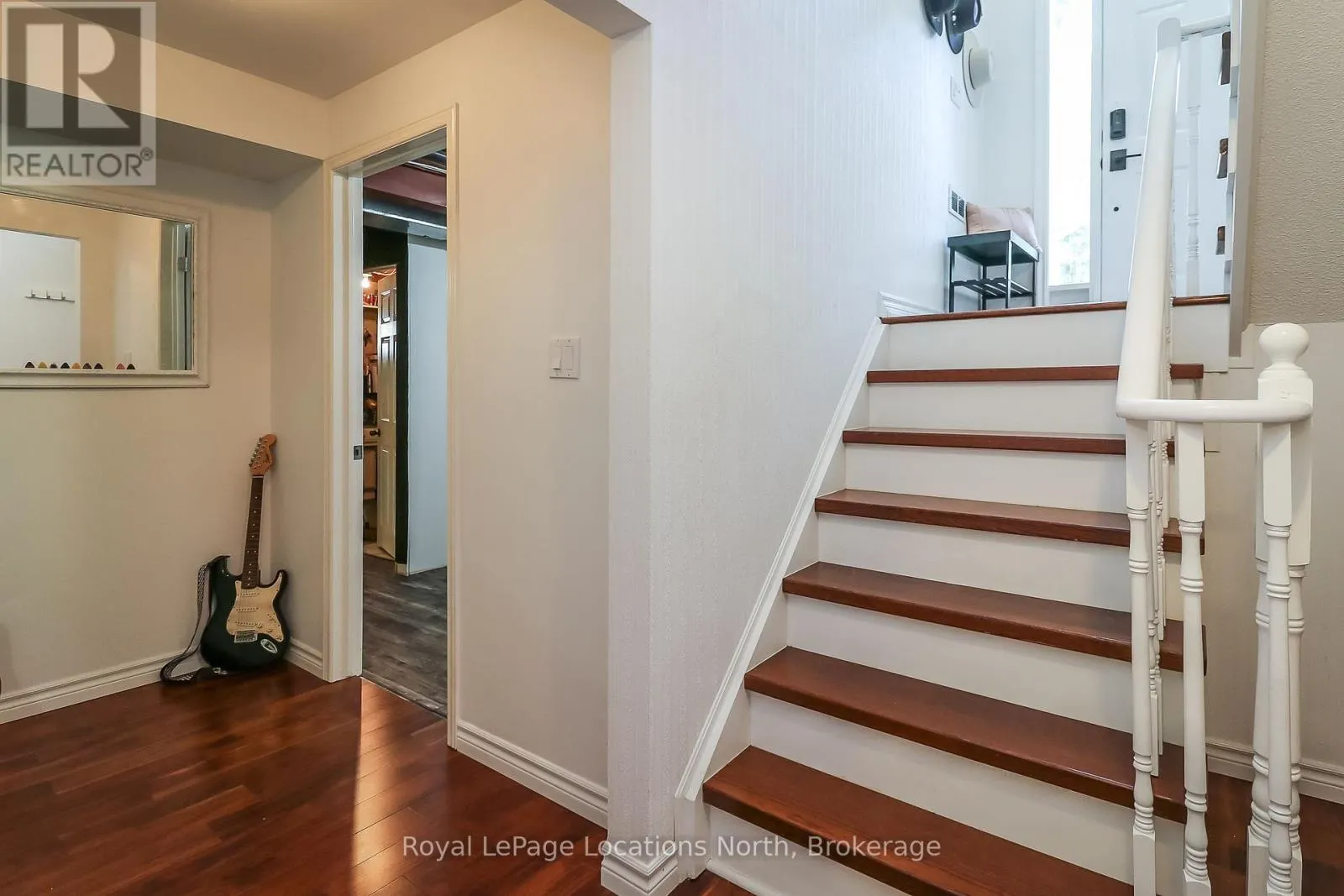 160 FERNBROOK DRIVE