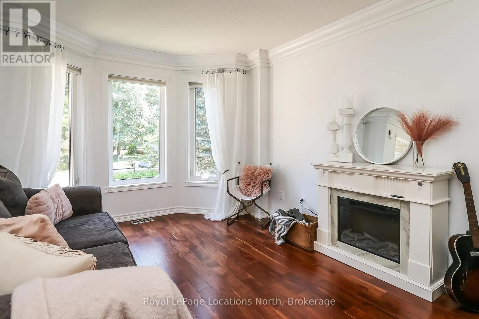 160 FERNBROOK DRIVE