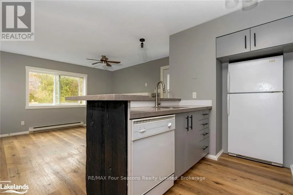 73 - 21 DAWSON DRIVE, #73