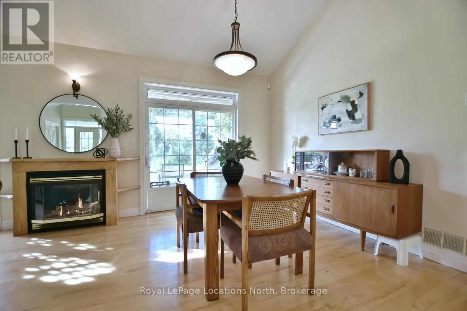 20 MOUNT VIEW COURT
