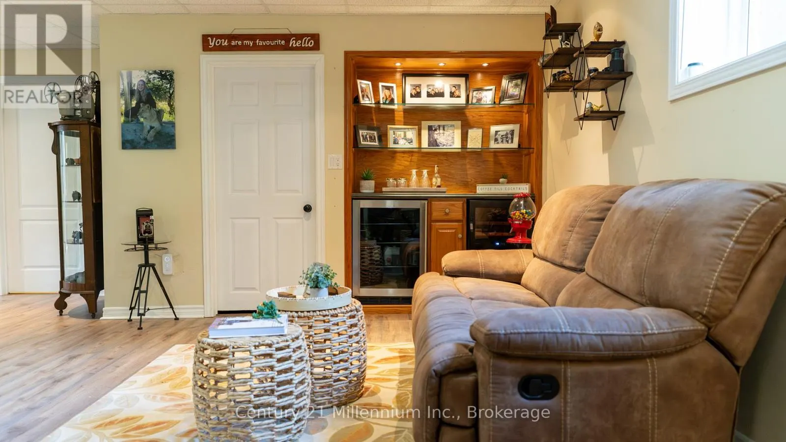 5 SUGAR MAPLE LANE