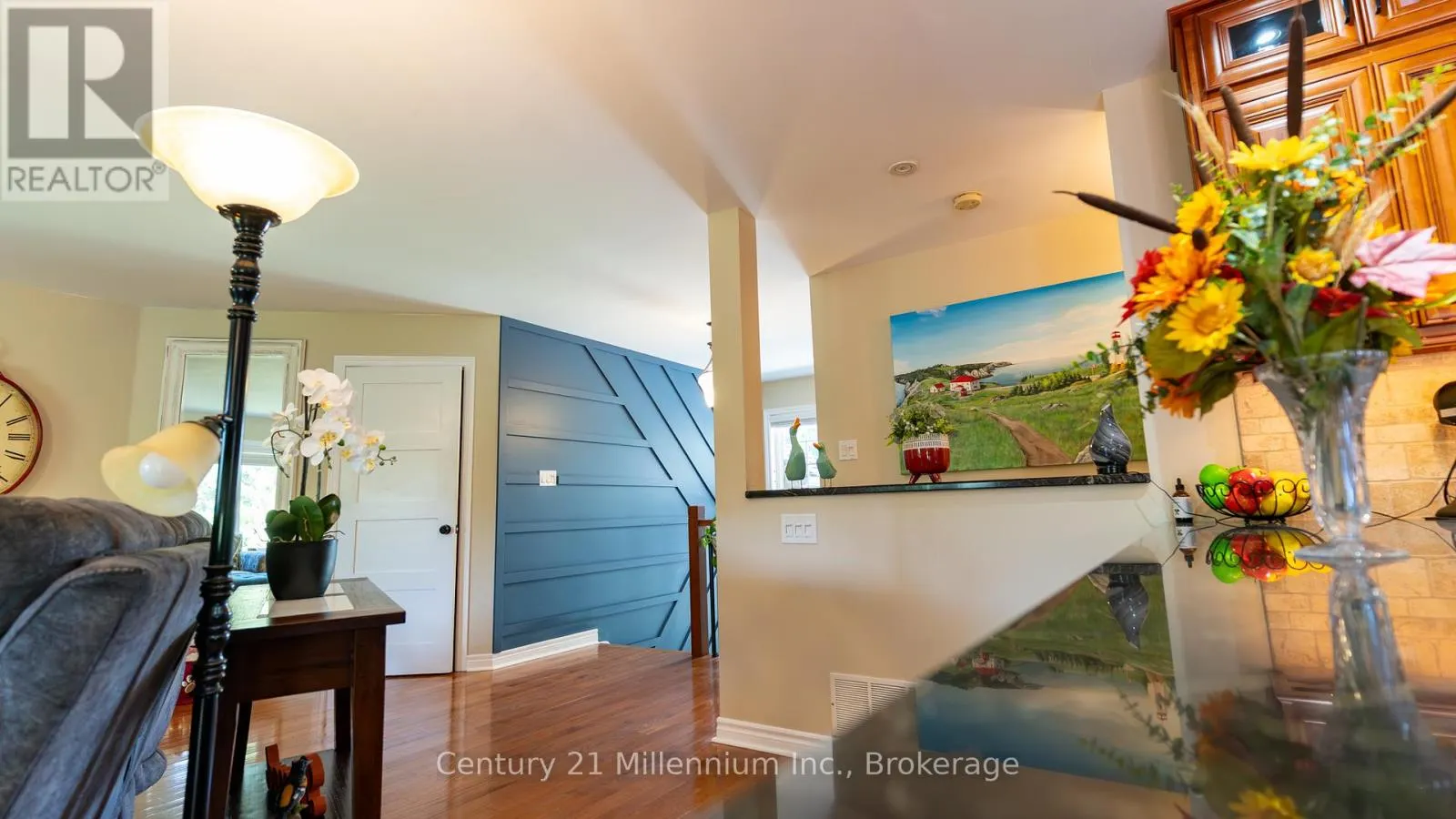 5 SUGAR MAPLE LANE