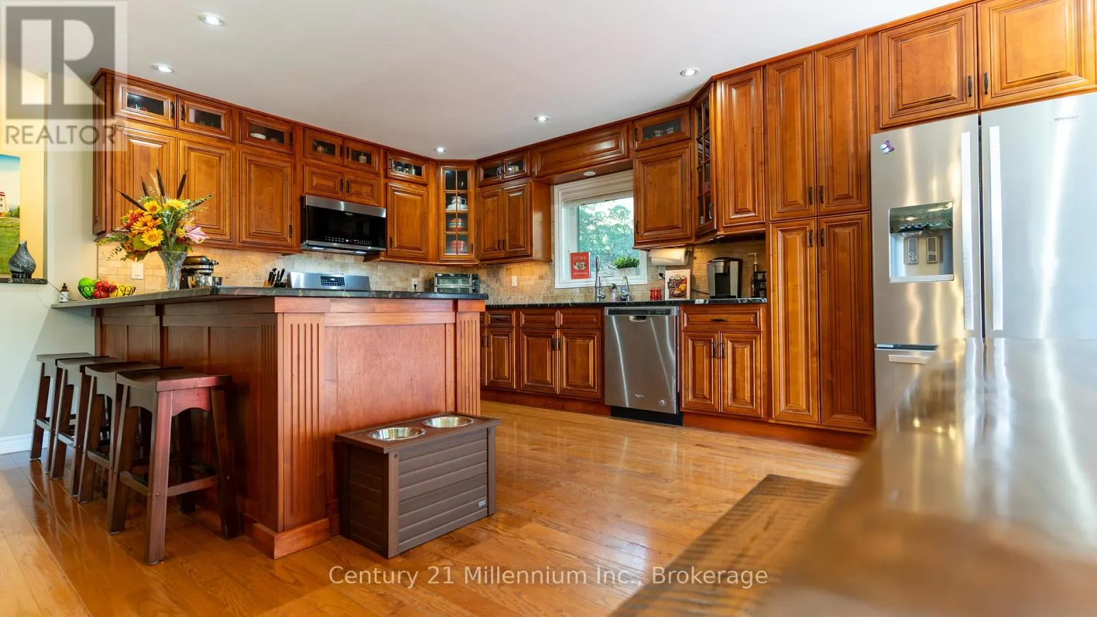 5 SUGAR MAPLE LANE