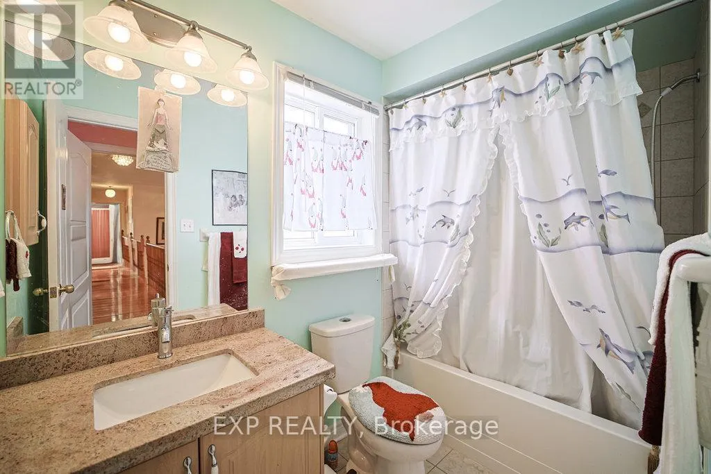 27 GREEN PINE CRESCENT