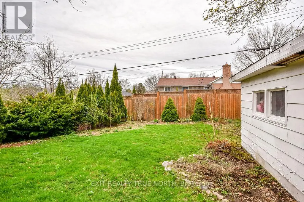 50 MARION CRESCENT
