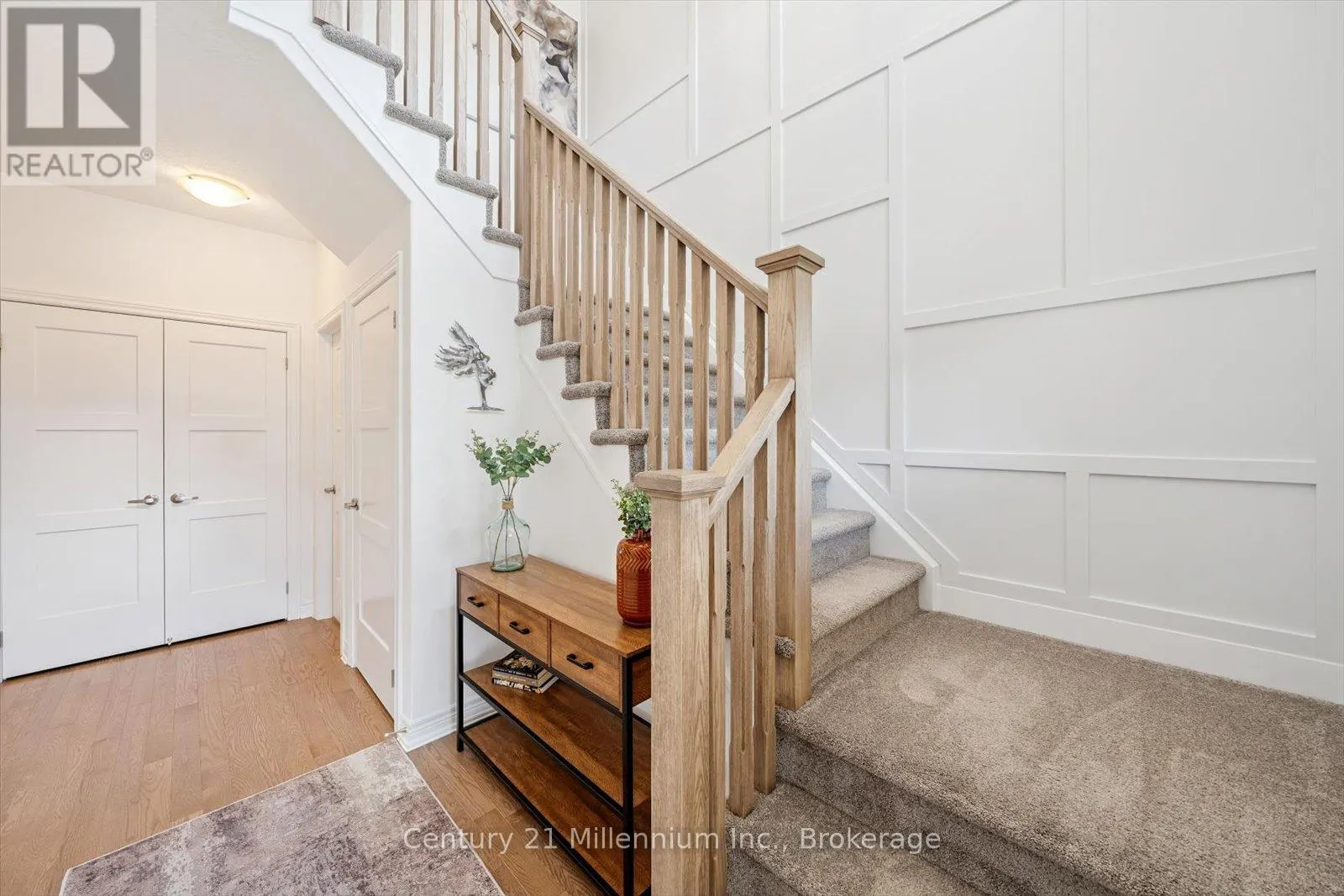 17 BASSETT STREET