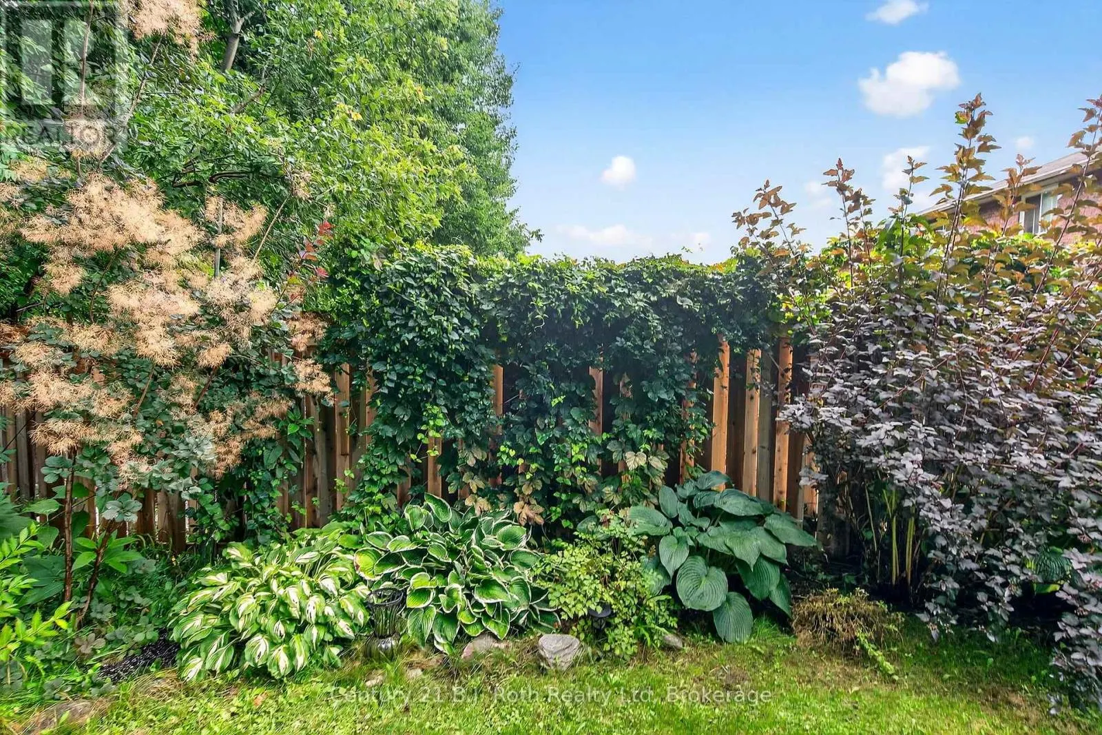 156 SOUTHWINDS CRESCENT