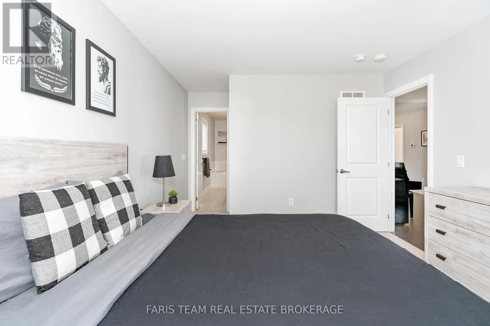 14 BEAUSOLEIL DRIVE