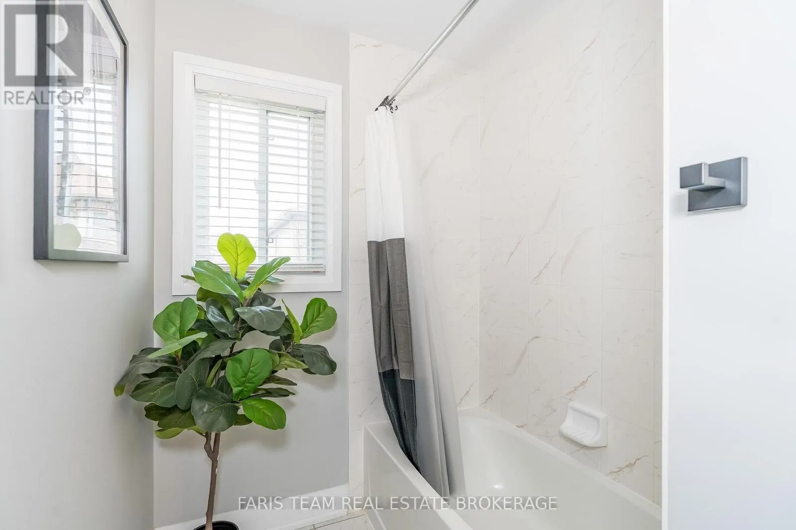 14 BEAUSOLEIL DRIVE