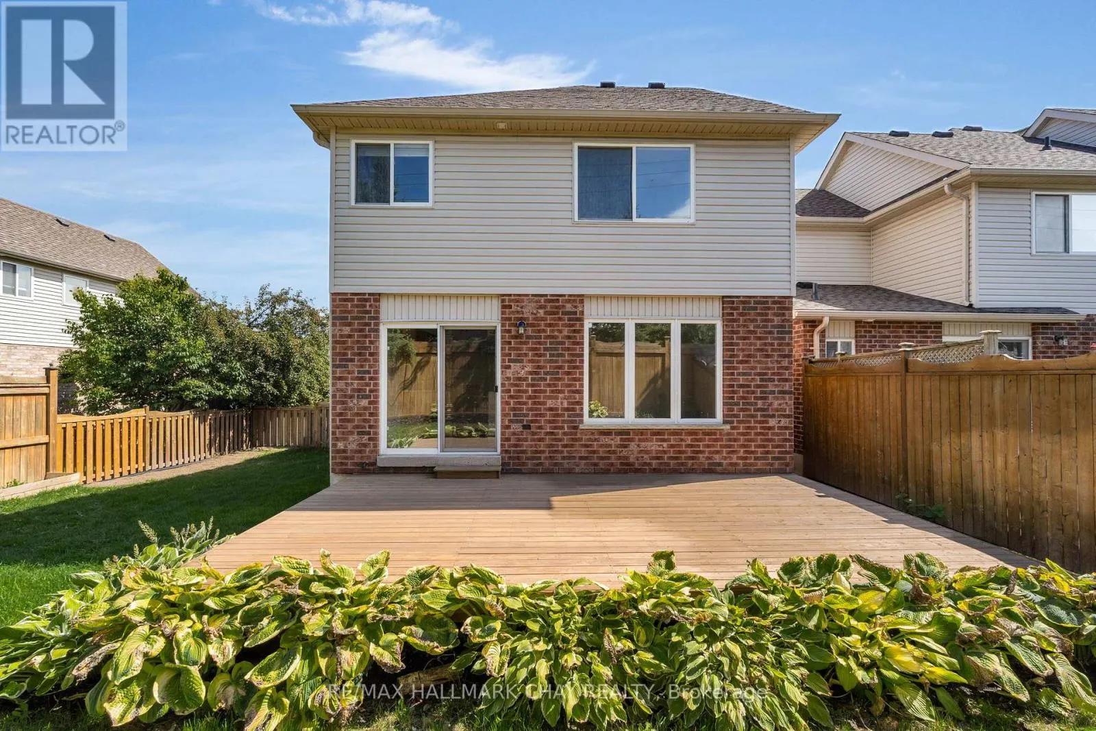97 BENTLEY CRESCENT