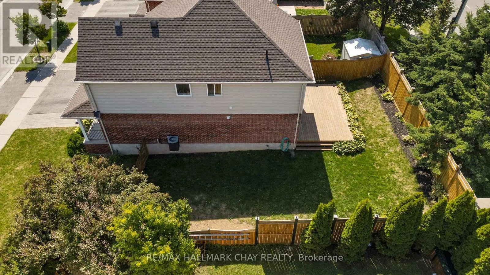 97 BENTLEY CRESCENT