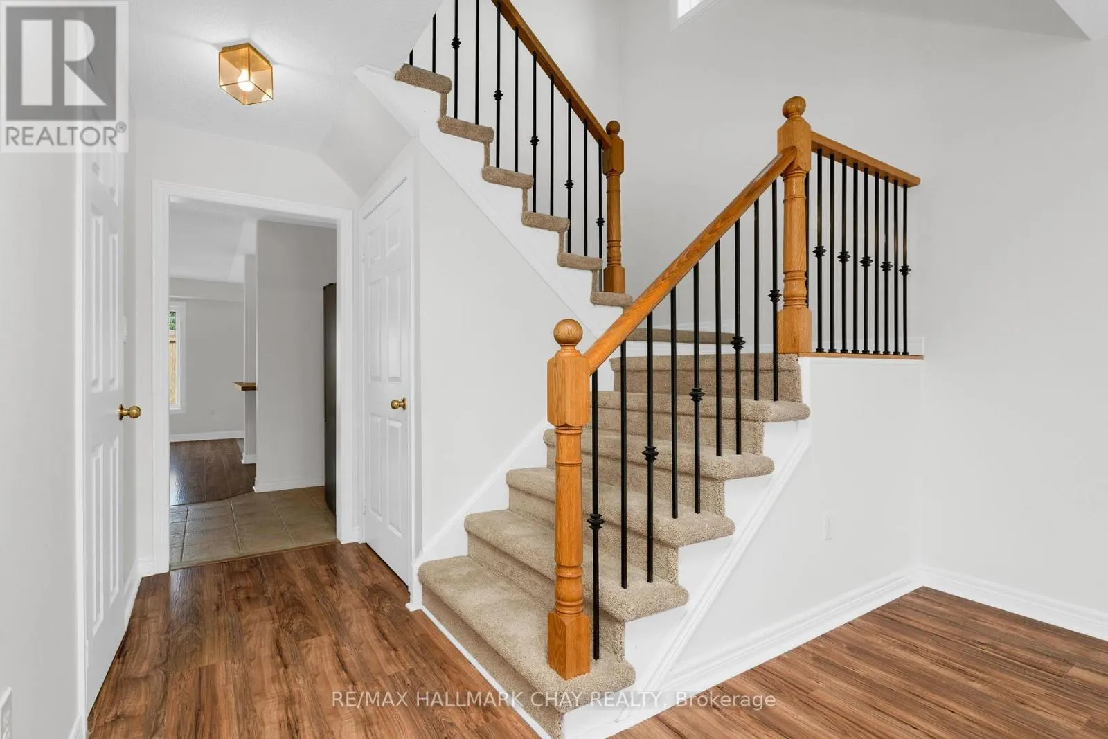 97 BENTLEY CRESCENT