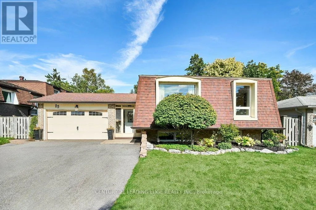 25 EILEEN DRIVE