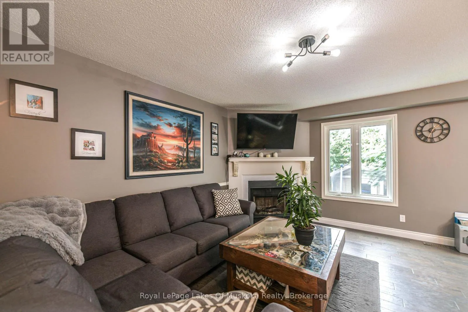 41 PENTON DRIVE