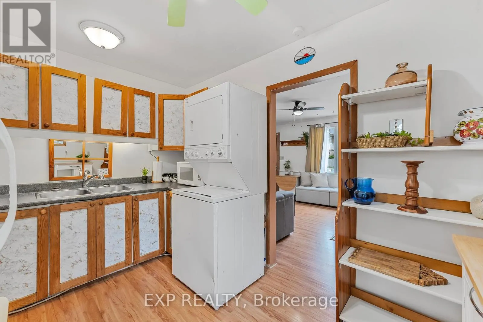 43 68TH STREET N