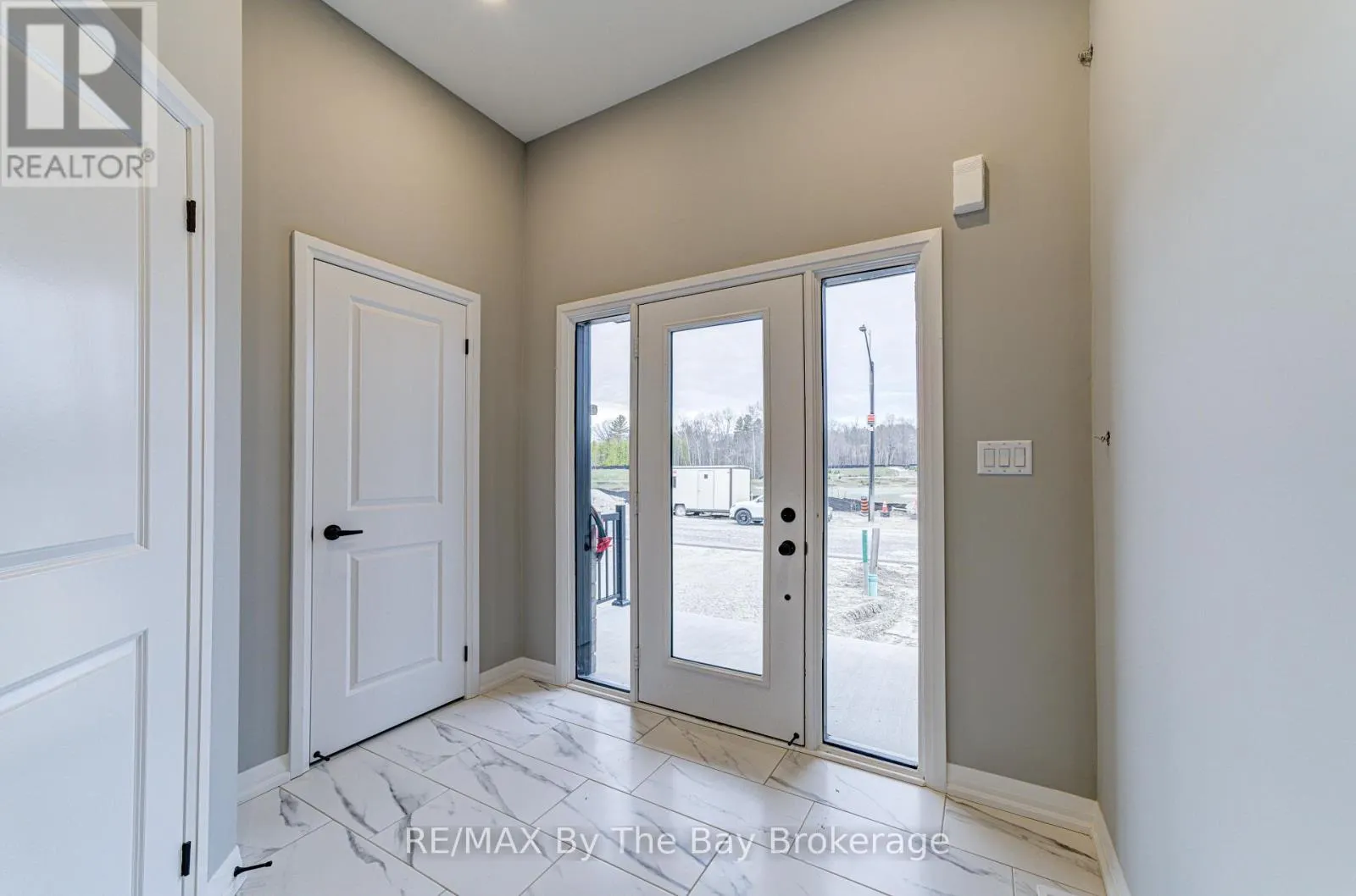 61 FEDERICA CRESCENT