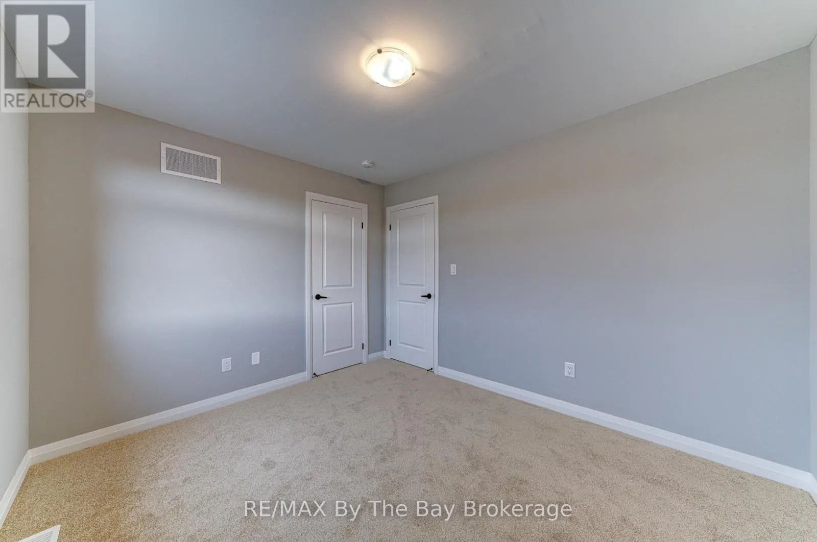 61 FEDERICA CRESCENT