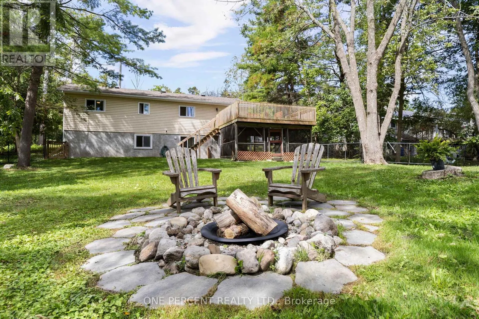 4297 HURONIA ROAD