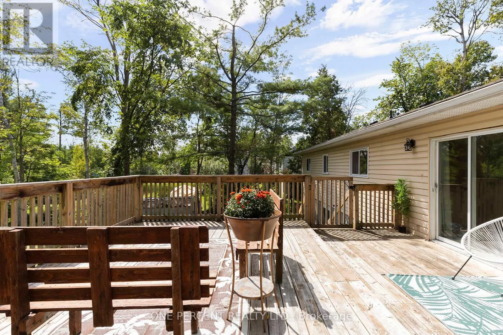 4297 HURONIA ROAD