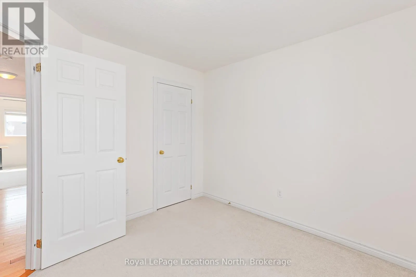 3 DAVIS STREET