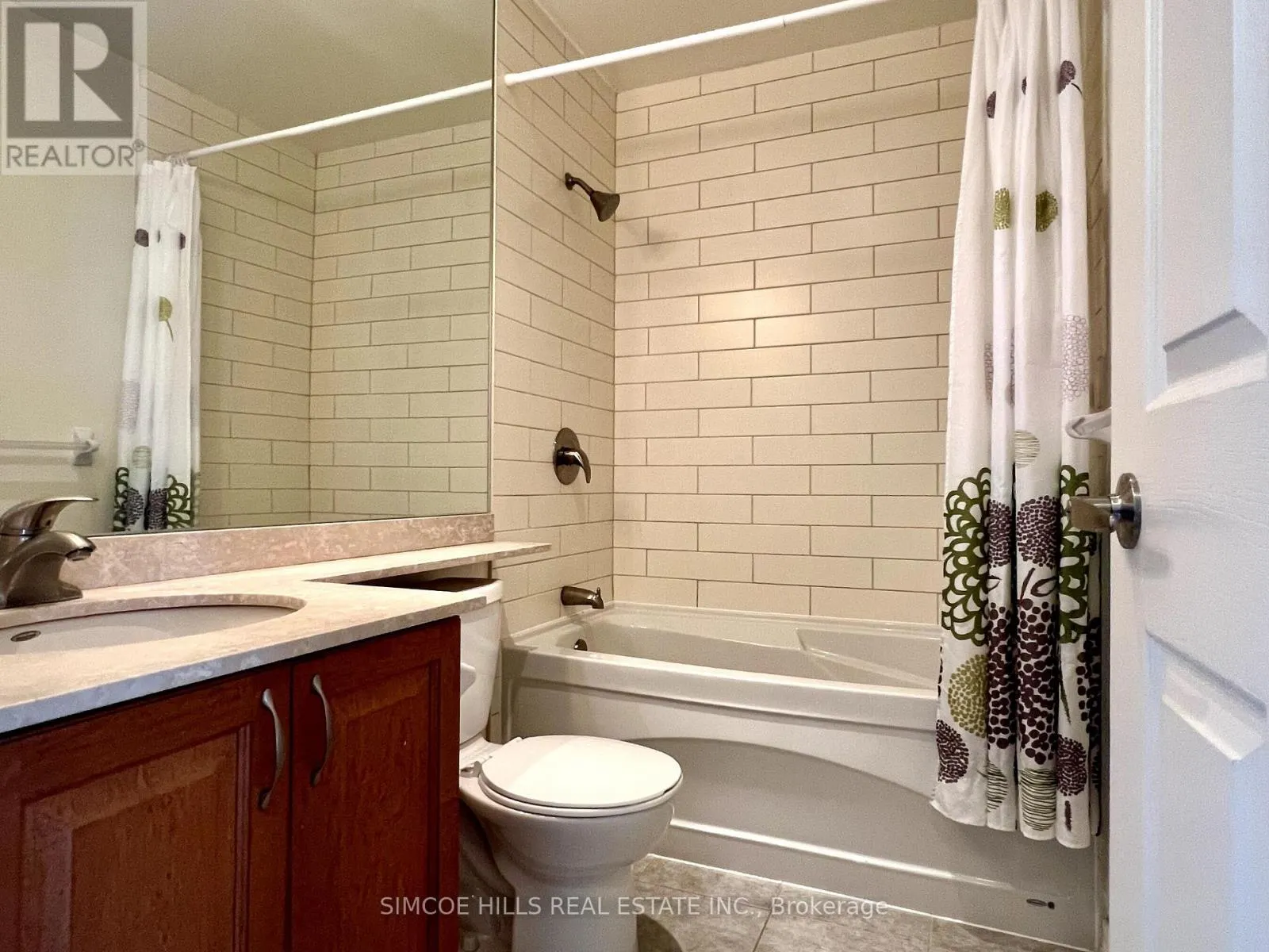202 - 354 ATHERLEY ROAD