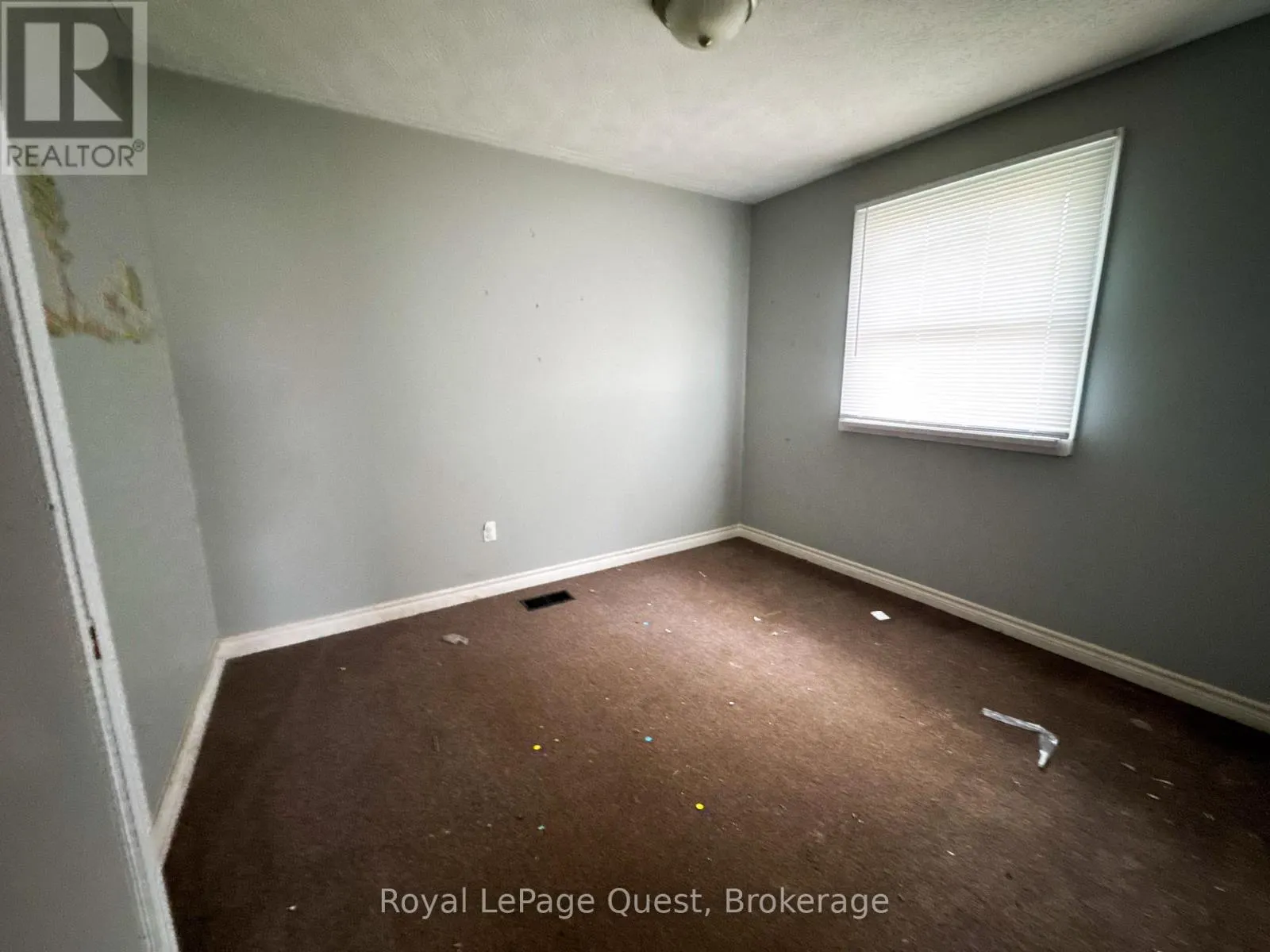 231 BARNETT AVENUE