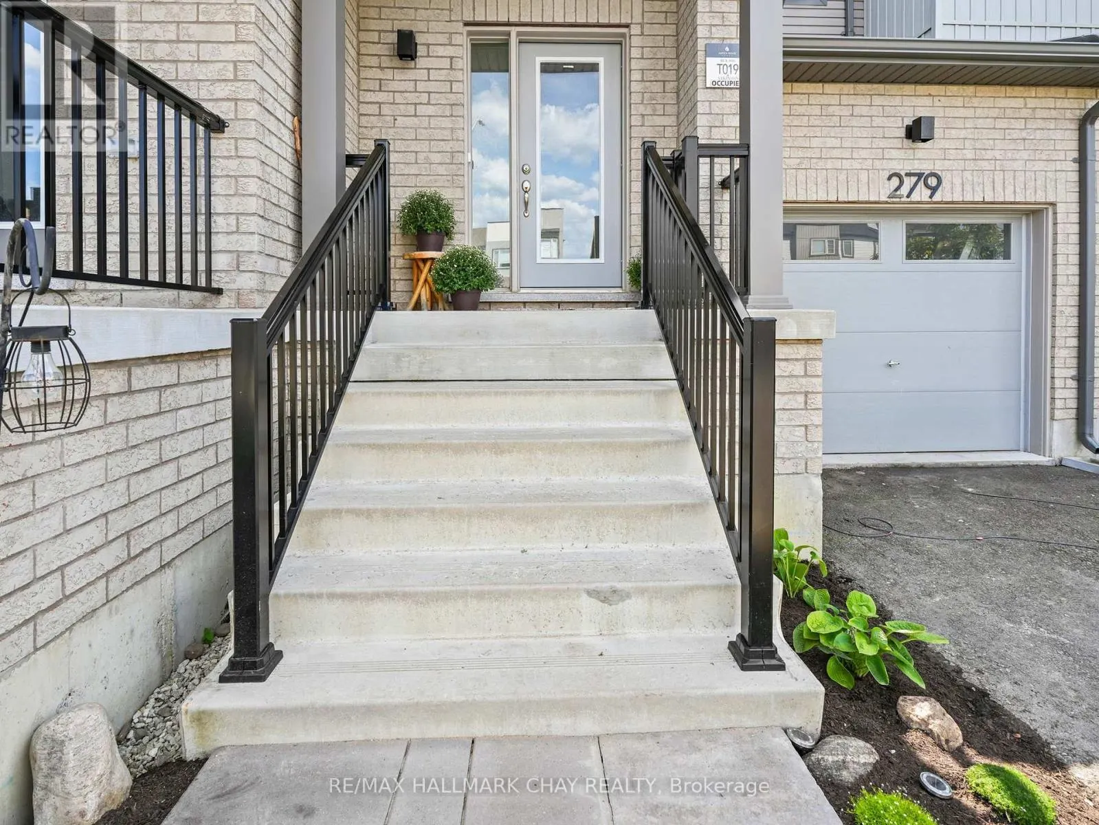 279 ATKINSON STREET