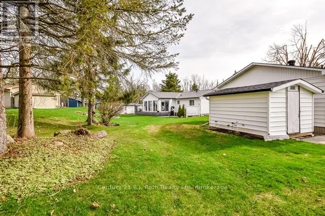 22 TAMARACK DRIVE